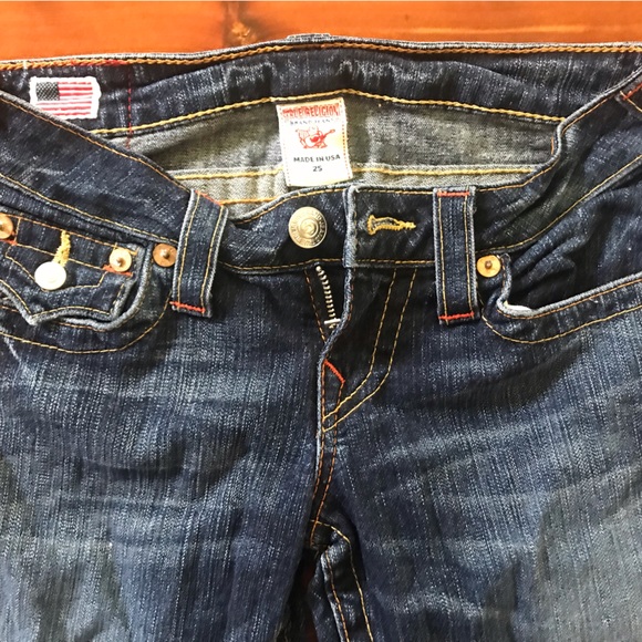 True Religion woman’s dark wash jeans size 25 - Picture 2 of 7